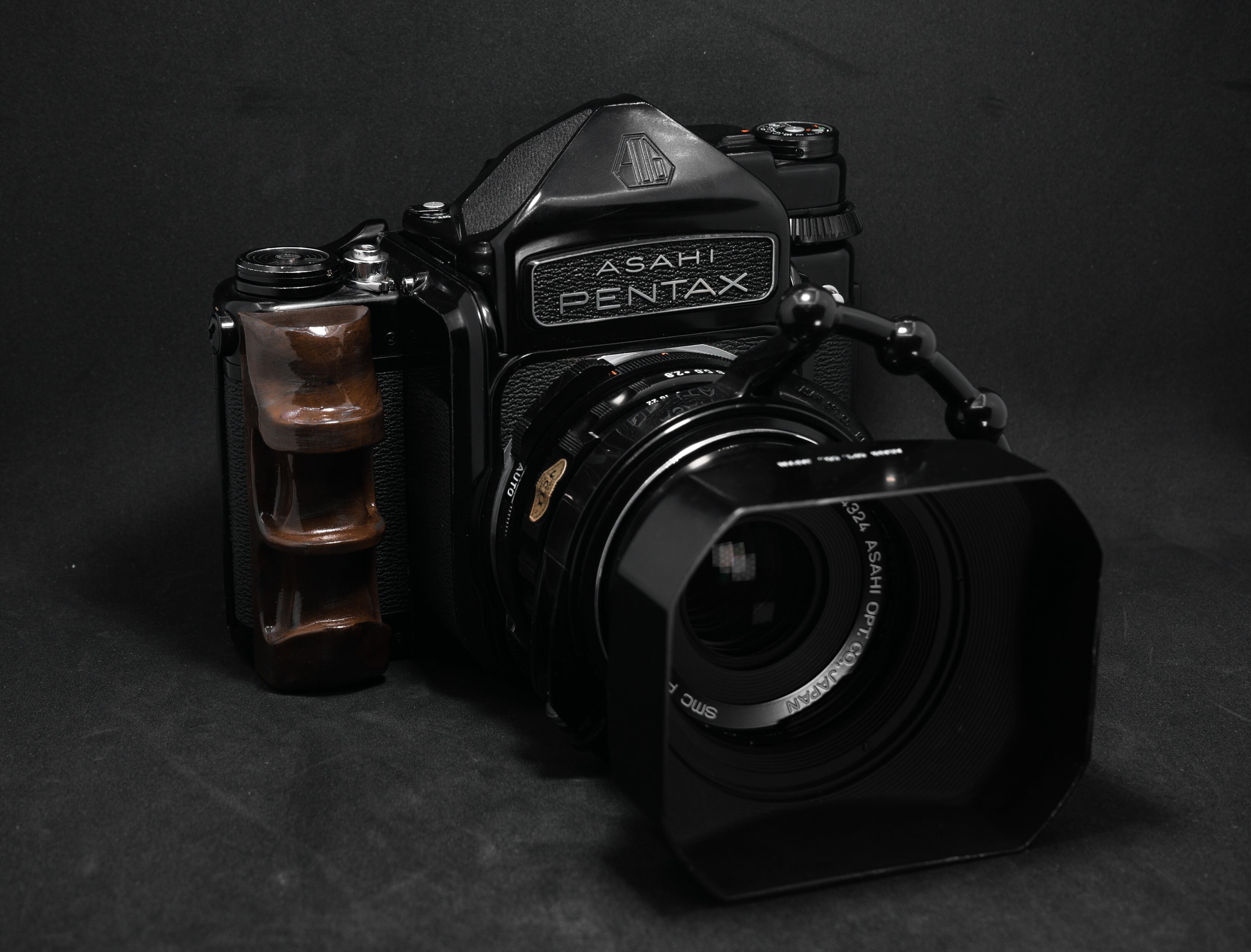 Pentax 67II 67 II 6x7 Left Hand Wooden Grip w/ Flash Shoe +