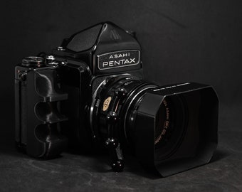 Pentax 67 (6x7) Ergonomic Hand Grip