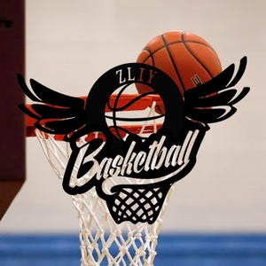 Letrero de metal con nombre de baloncesto personalizado, letrero de pared de metal con aro de baloncesto personalizado, decoración deportiva para colgar, regalo de equipo de baloncesto, letrero personalizado de la NBA
