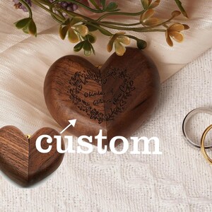 Holz Ringschatulle mit Gravur Name, Benutzerdefinierte Verlobungsring Box, Ring-Sammel-Box, Schmuckschatulle aus Massivholz, Weihnachtsgeschenk