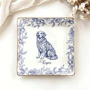 Plato personalizado con retrato vintage de mascota, plato de cerámica con nombre personalizado, bandeja para joyas con borde floral, regalo de recuerdo para amantes de las mascotas imagen 2