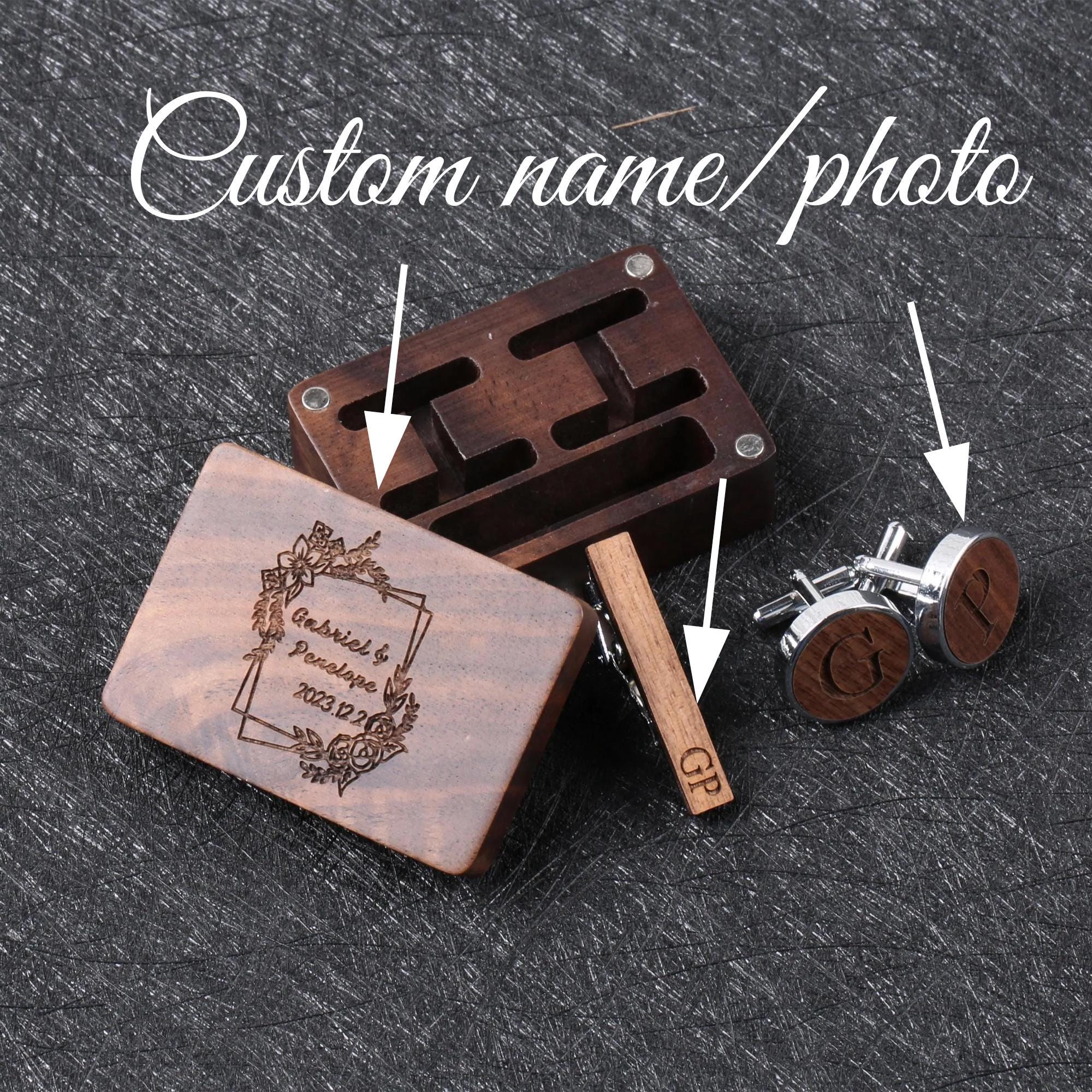 Fermacravatta E Gemelli Personalizzati In Noce Nera - Set Regalo Uomo Con Scatola Di Legno, Per Matrimoni E Eventi - Foto 2