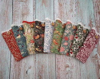 William Morris, glasses case, fabric glasses case, soft padded sleeve, soft glasses, spectacles case, eyeglasses case, reading glasses case