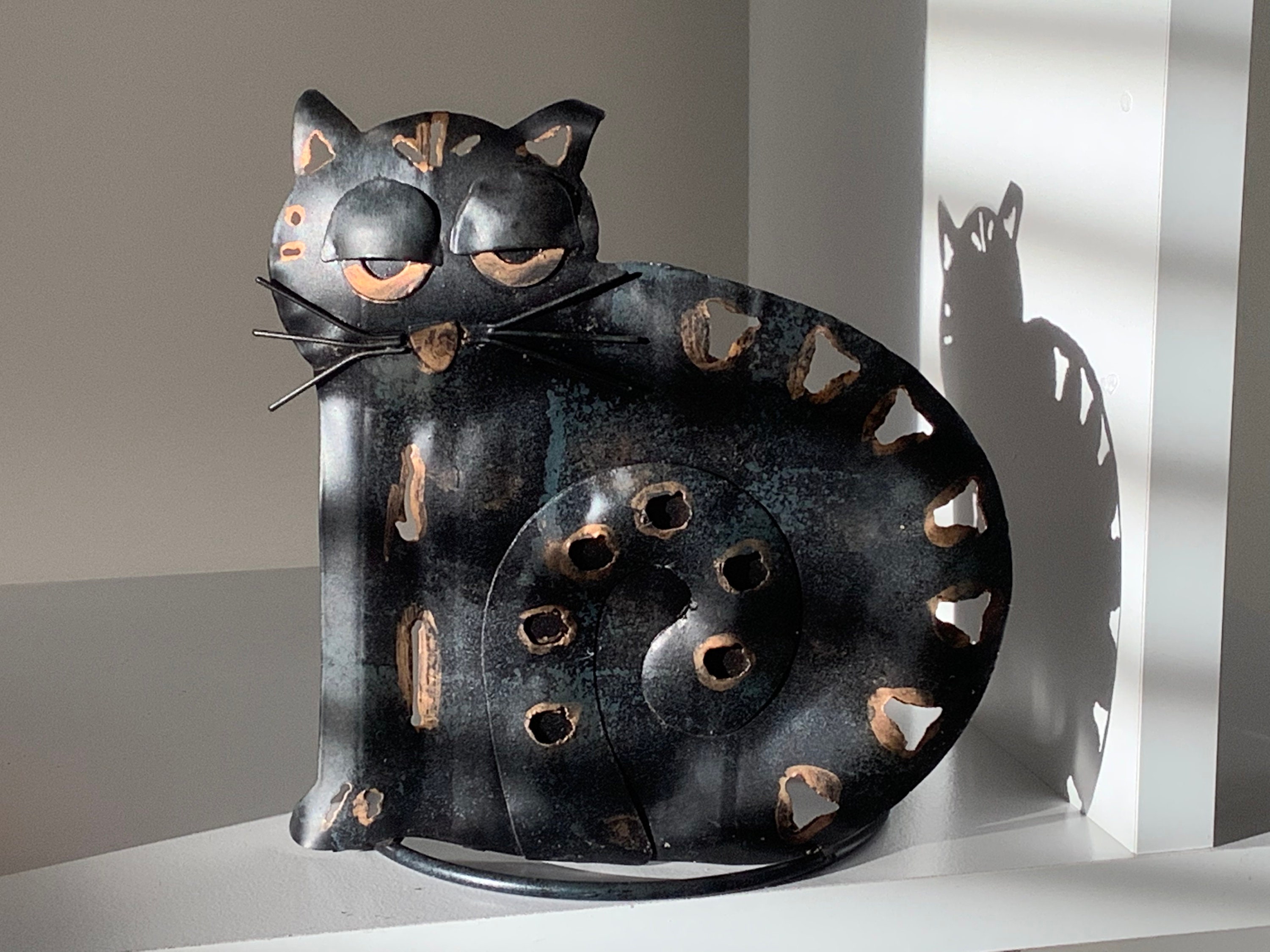 Farmhouse Style Black Cat Votive Holder Metal Cat Stand Adorable Cat