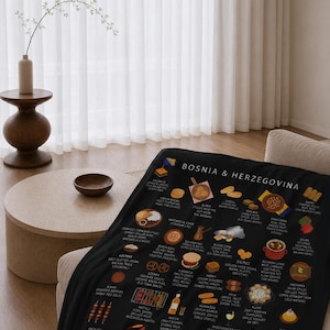 Peut inclure: Une couverture polaire noire présentant une carte culinaire détaillée de la Bosnie-Herzégovine. Le design comprend des illustrations colorées de divers plats et boissons traditionnels, chacun étiqueté avec son nom et une brève description.