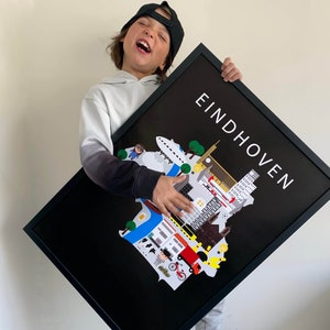 Poster Eindhoven pour enfants - Carte amusante et colorée pour une décoration de chambre d'enfant | Décoration murale aventure urbaine néerlandaise par Maison Maps