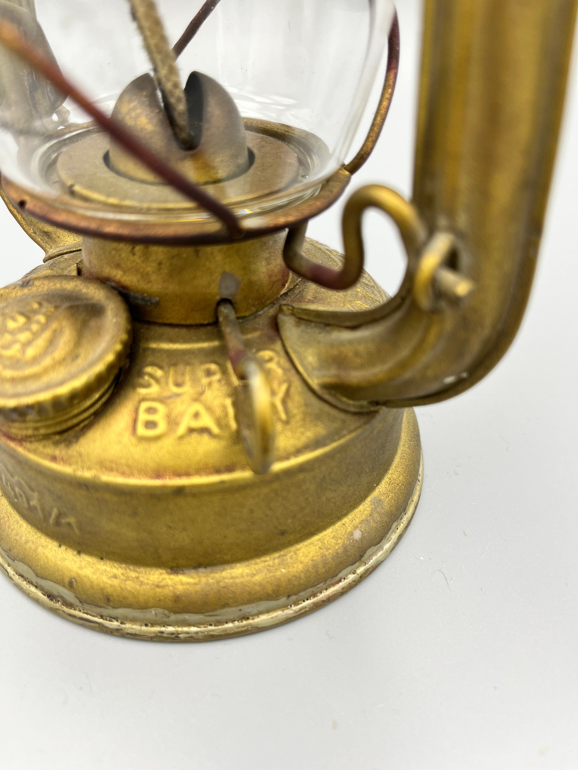 ANCIENNE LAMPE LANTERNE West Germany Allemande POST ww2 feuerhand 275 baby EUR 24,00 - FR