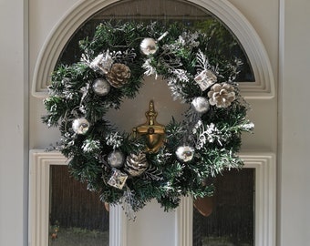 Gold Christmas Wreath with Battery Operated LED String Lights Front Door Hanging Garland Holiday Decorations - Gold / Silver - 40cm