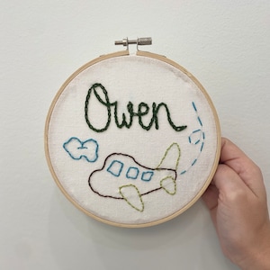 Hand Embroidered Baby Name Hoop, Name Announcement, Nursery Decor, Personalized Baby Gift , Airplane Nursery Decor, Newborn Announcement