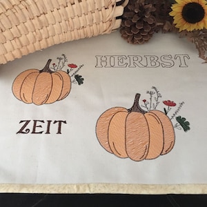 Embroidery file pumpkin in 3 frame sizes, 10x10, 13x18 and 15 x 24 cm