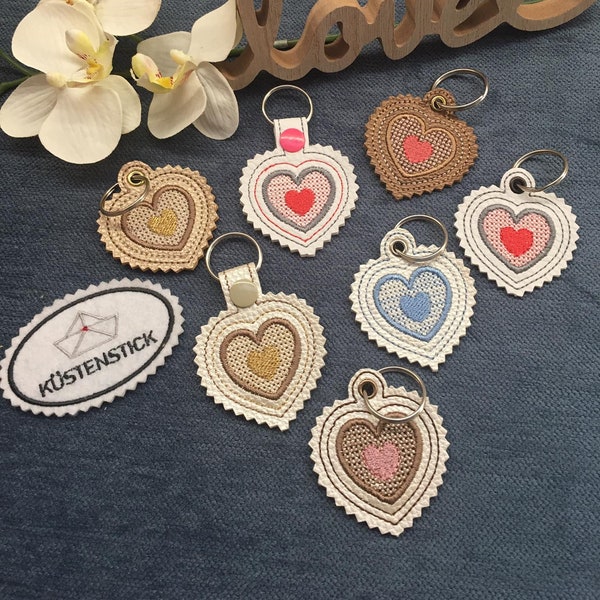 Embroidery file key fob/chip pocket heart in 2 variants 10x10