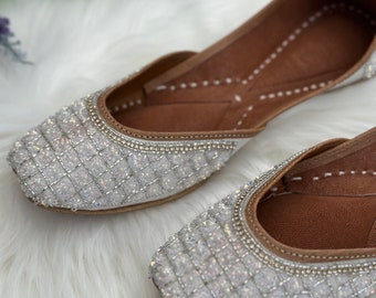 White Crystal Clear Indian Pakistani Punjabi Jutti/White Silver Khussa/Mojari Traditional Wedding Shoes For Women UK SIZE 4 & 5.5