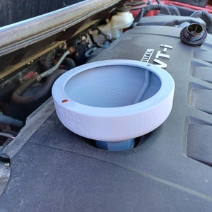 No Spill Threaded Oil Funnel for Toyota Lexus Scion - Vented Flow & Magnetic!