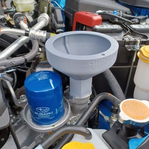 No Spill Threaded Oil Funnel for Subaru - Vented High Flow & Magnetic!