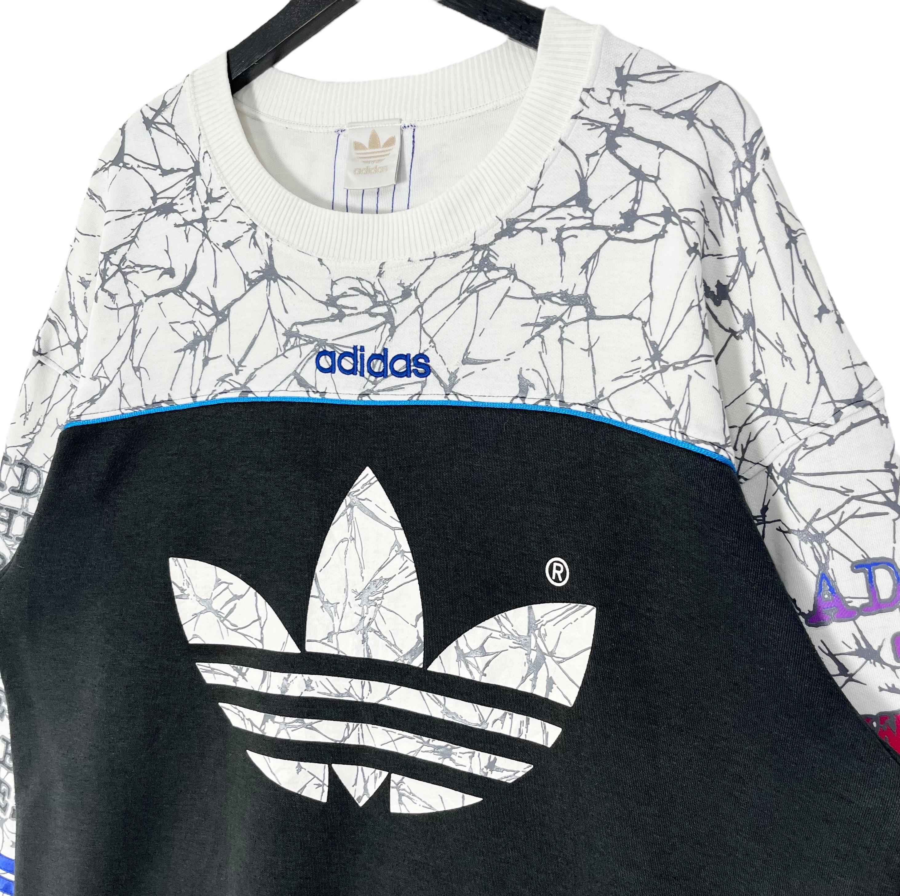 Vintage 00s Black Adidas Trefoil Repeat Print Logo Crew Neck Sweatshirt M L