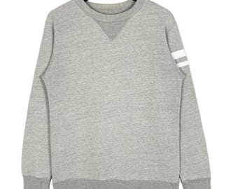 Momotaro Tröja Ikonisk Ärm Randig Logotyp Grå Storlek M Tillverkad i Japan Japanskt Denimmärke