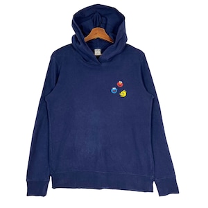Uniqlo shop elmo hoodie