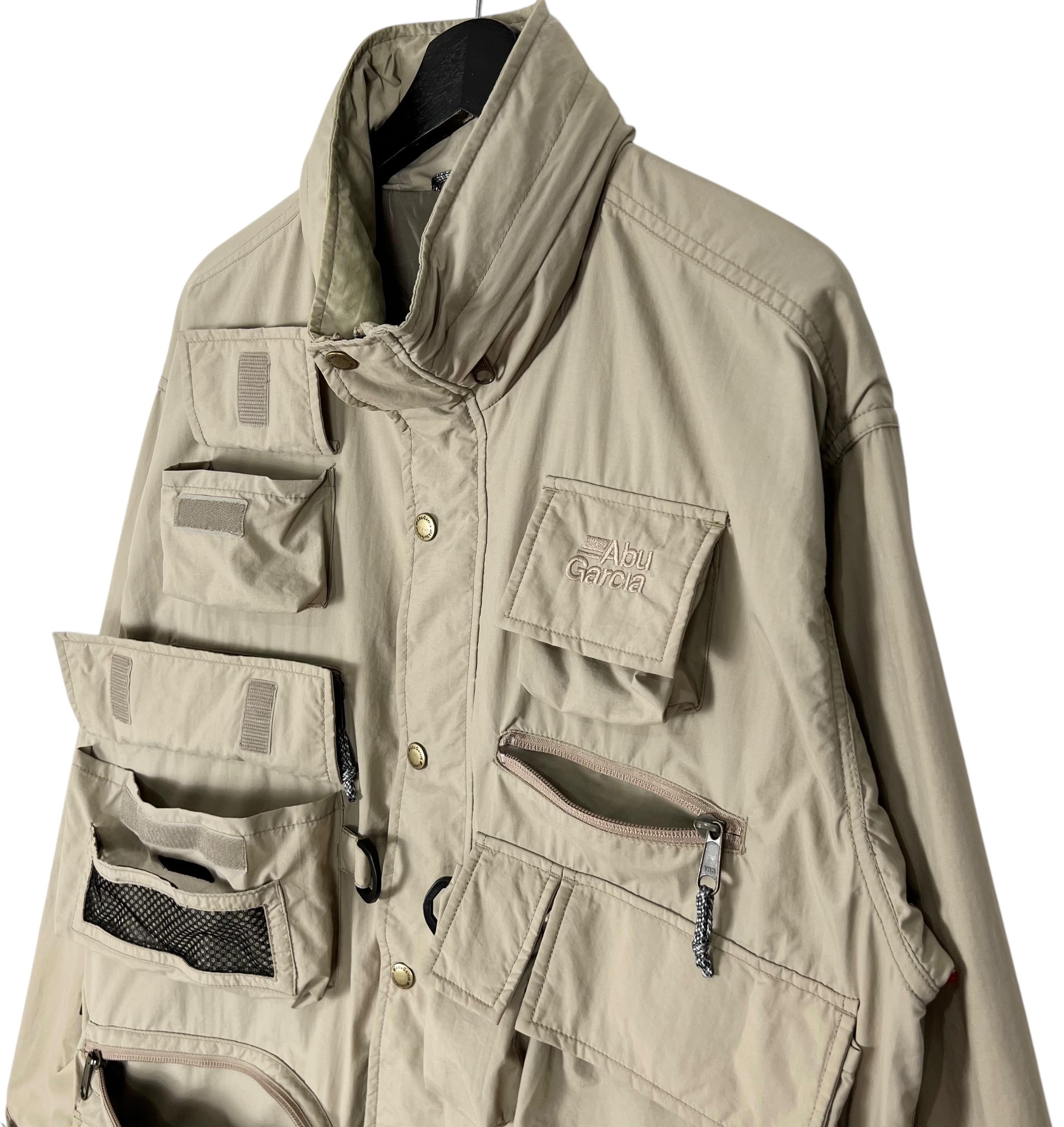 Abu Garcia◆UAMT 2WAY FISHING COAT Abu Garcia◇UAMT 2WAY FISHING COAT A Closer Look at Abu
