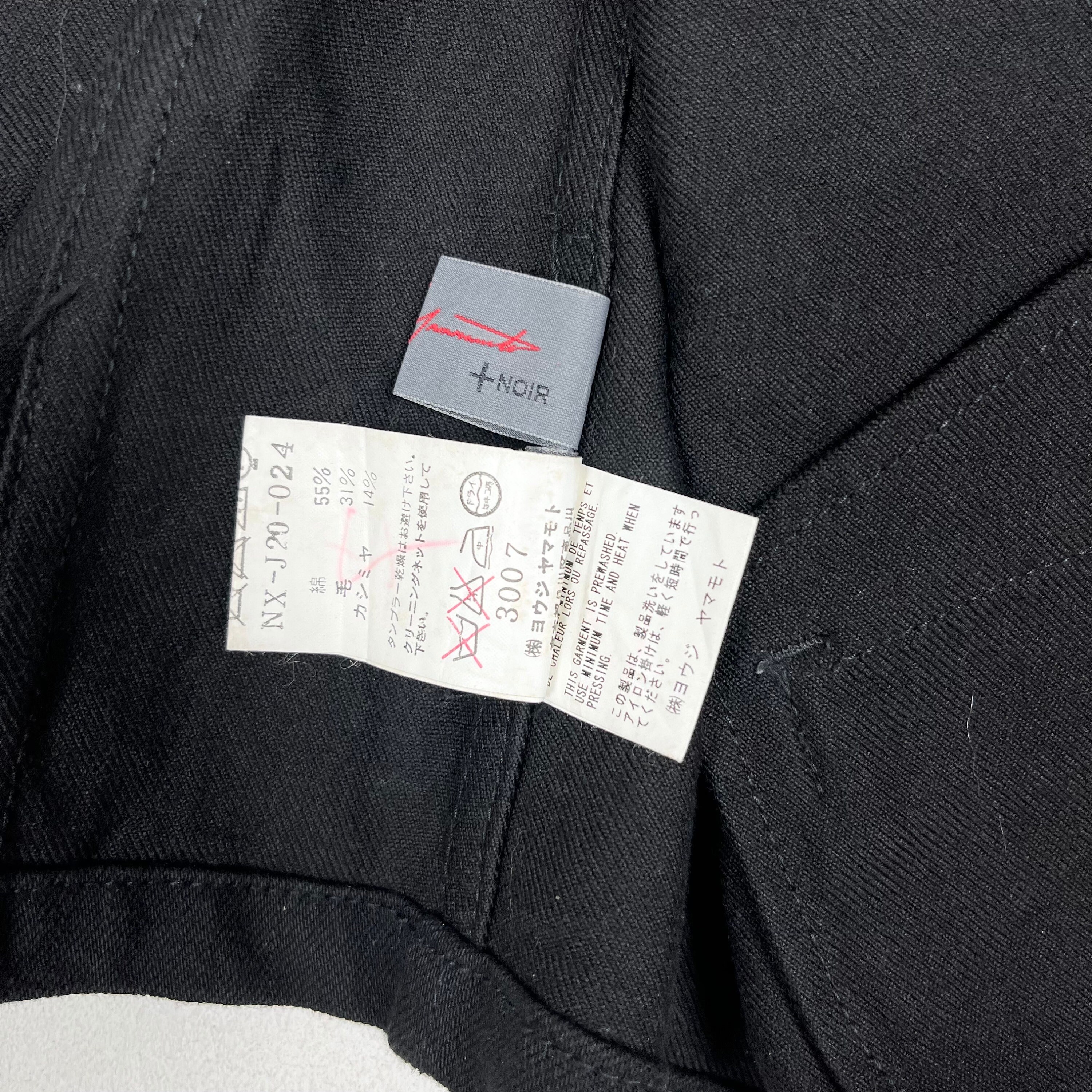 Yohji Yamamoto Noir Single Pocket Designer Cashmere Women