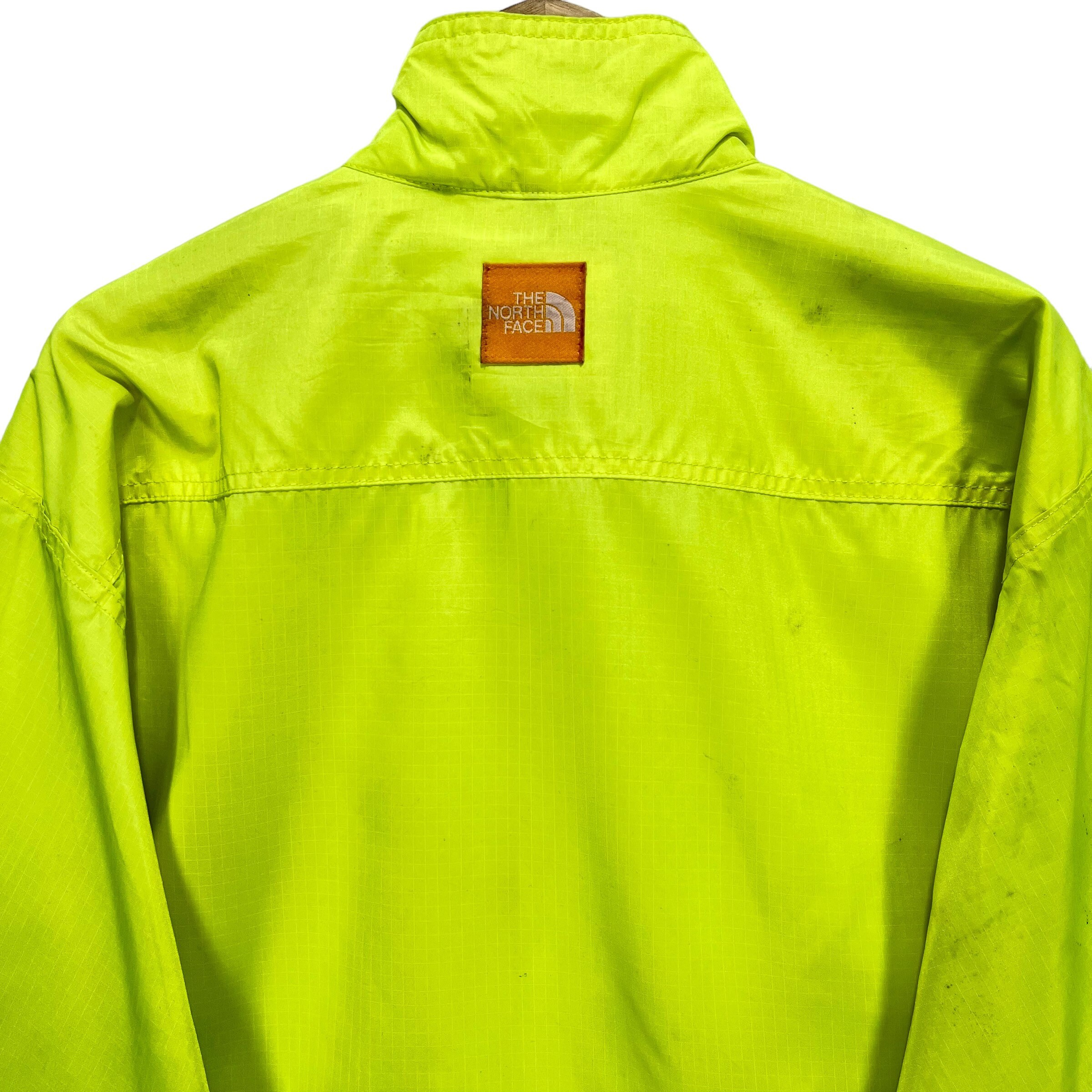 TNF ザ・ノース・フェイス グリーン蛍光シングルレイヤー ウィンド