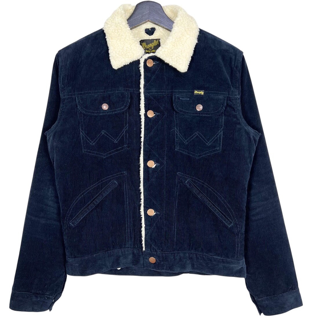 ＦＩＧＨＴＥＲＳｘＷｒａｎｇｌｅｒ　ＣＯＲＤＵＲＯＹ　ＷＲＡＮＧＥ　ＣＯＡＴ Wrangler Women's Western Sherpa Lined Corduroy Wrange Coat