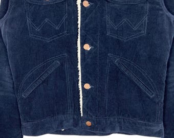 ＦＩＧＨＴＥＲＳｘＷｒａｎｇｌｅｒ　ＣＯＲＤＵＲＯＹ　ＷＲＡＮＧＥ　ＣＯＡＴ Wrangler Women's Western Sherpa Lined Corduroy Wrange Coat