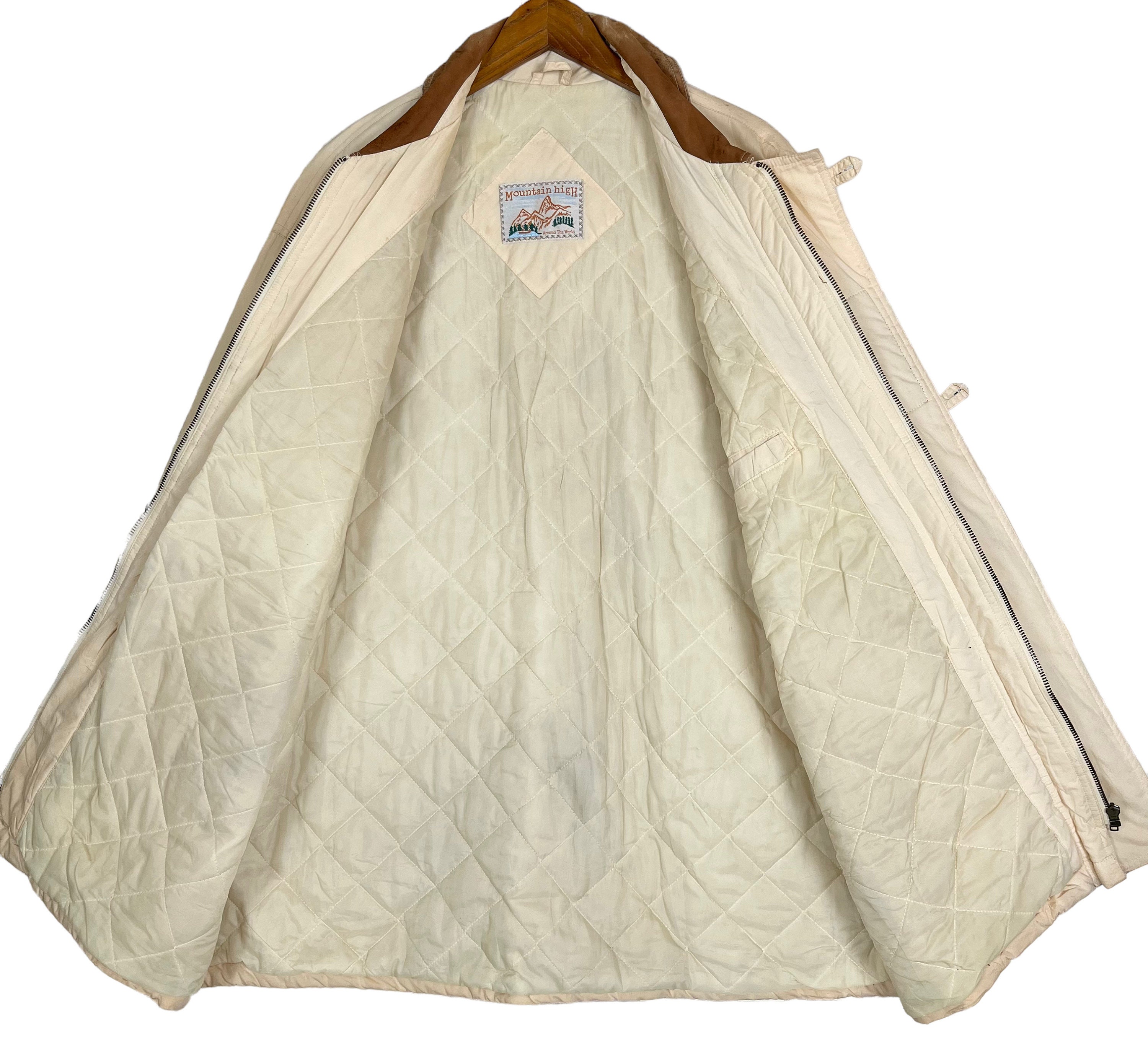 Vintage 90's Mountain High Jacket Size XXL Made in Japan Beige