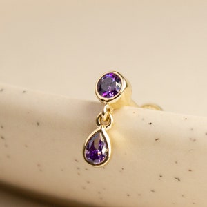 14K massief goud en paars CZ Dangle Stud screw platte achterkant, kraakbeenoorbel, bungel tragus piercing, bungel stud-helix oorbel
