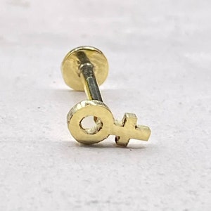 FEMIN SIGN PIERCING - Minimalist Tragus Piercing, 14K Echt Gold Piercing, Bolzen Knorpel Piercing, Helix Ohrring, Handgefertigter Schmuck