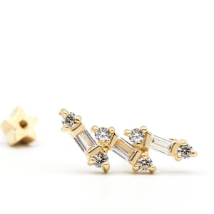 Trio Baguette Climber Stud Piercing, 14 K Real Gold Screw Back Helix Piercing, Cartilage Piercing, Tragus Piercing, Customizable Handcrafted