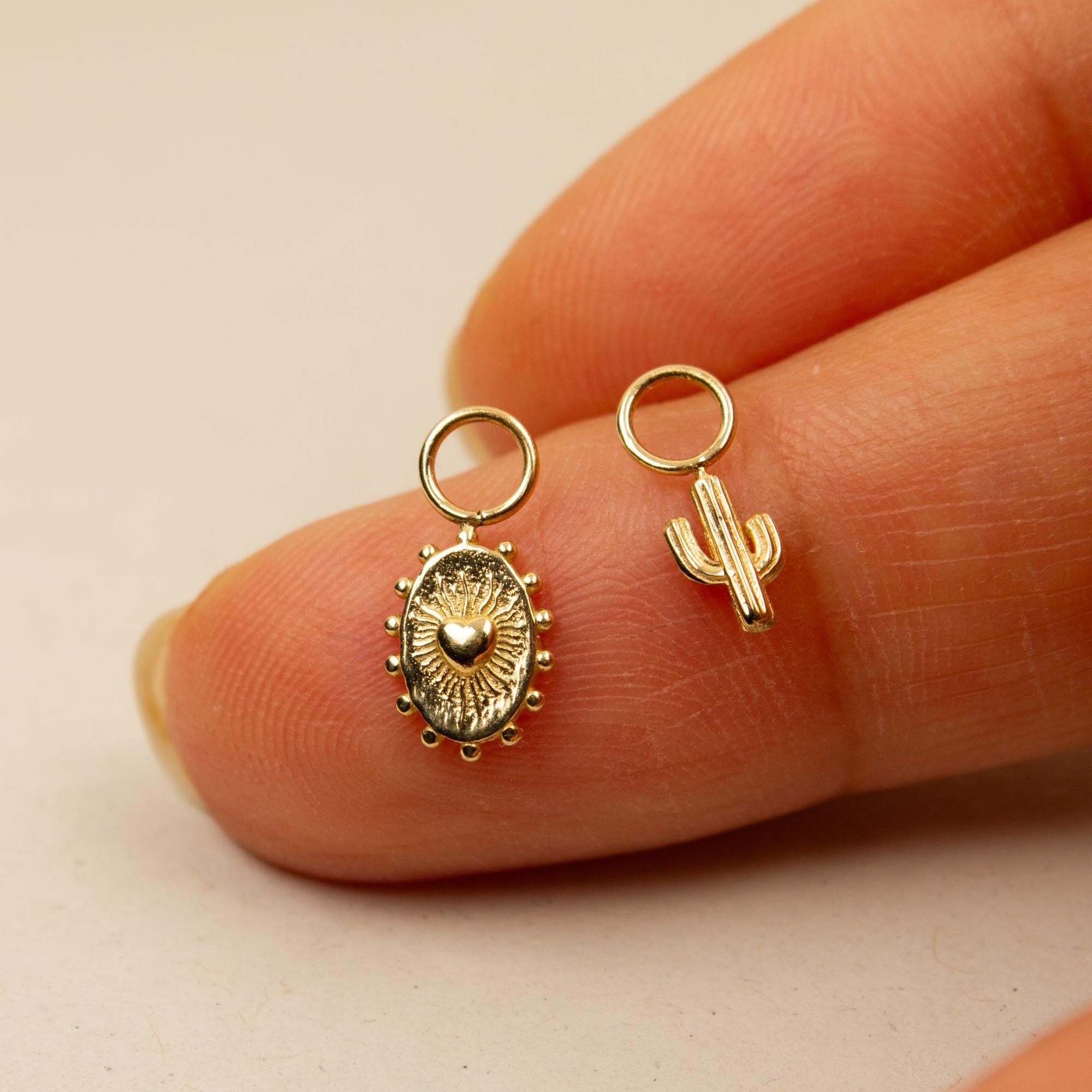 Orecchini Ioka Oro Giallo 14k Con Zirconi Cuore - Pendenti A Leva