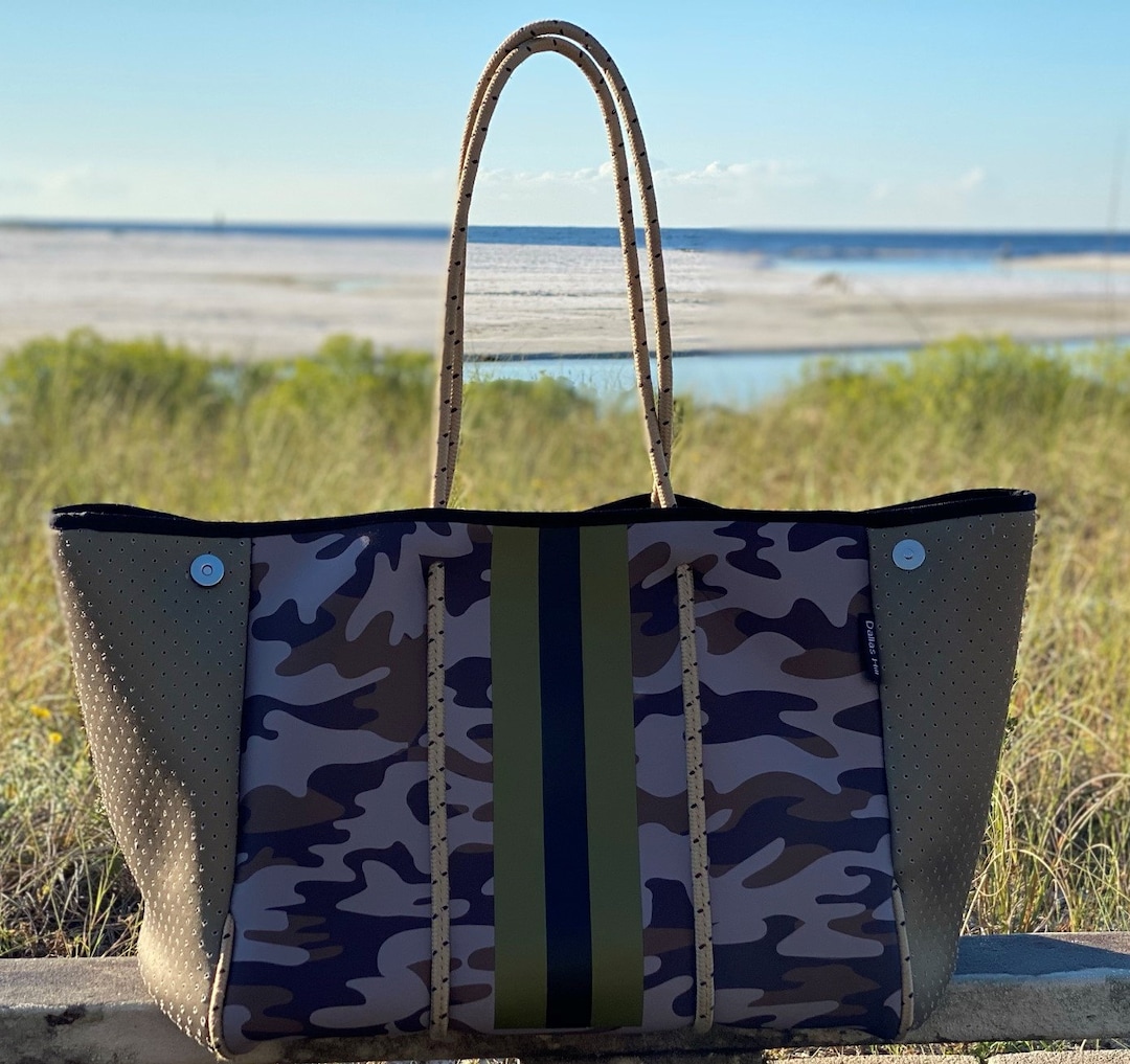 Neoprene Green Camo Large Beach Pool Sports Travel Gym Studio