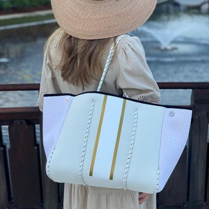 Neopren Beige Canvas Großer Strand Pool Sport Reise Gym Studio Büro Schule Tote Bag Catchall by Dallas Hill