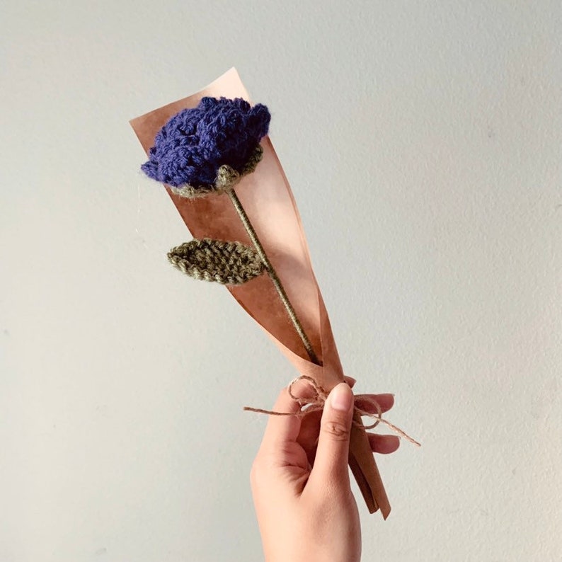 Fleur de rose faite main au crochet Dark Purple