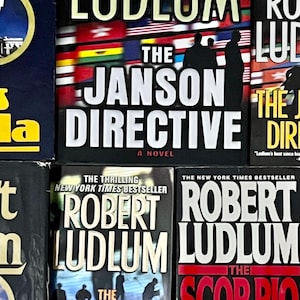 Robert Ludlum Hardcover Books - Etsy