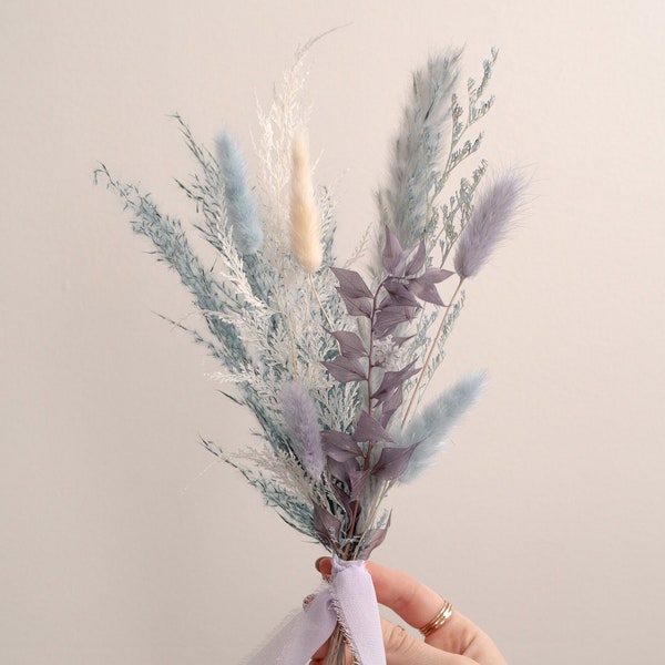 Elsa Mini – Frozen Inspired Dried Flower Arrangement, Winter Home Decor, Frozen Home Decor, Disney Home Decor, Frozen Gift, Disney Gift