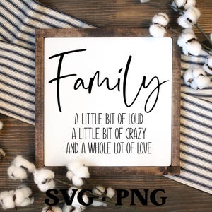 Família Um Pouco de Loucura SVG | Citação de Família SVG | Placa de Entrada SVG | Citação de Placa de Madeira | Decoração de Parede | Inauguração de Casa SVG