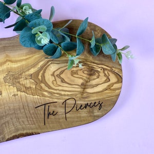 Olive Wood Custom Engraved Charcuterie Board | Housewarming Gift | Personalized Cheese Board Wedding Gift, Gift for Couples, Engagement Gift