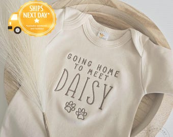 Embroidered Going Home to Meet My Pups Puppy Onesie® brand, New Best Friend Onesie® Personalized Dog Name Onesie® Dog Name Z14