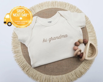 Embroidered Hi Grandma Onesie® Brand, Vintage Bodysuit, Cute Natural Baby Onesie® Pregnancy Announcement to Grandparents 420