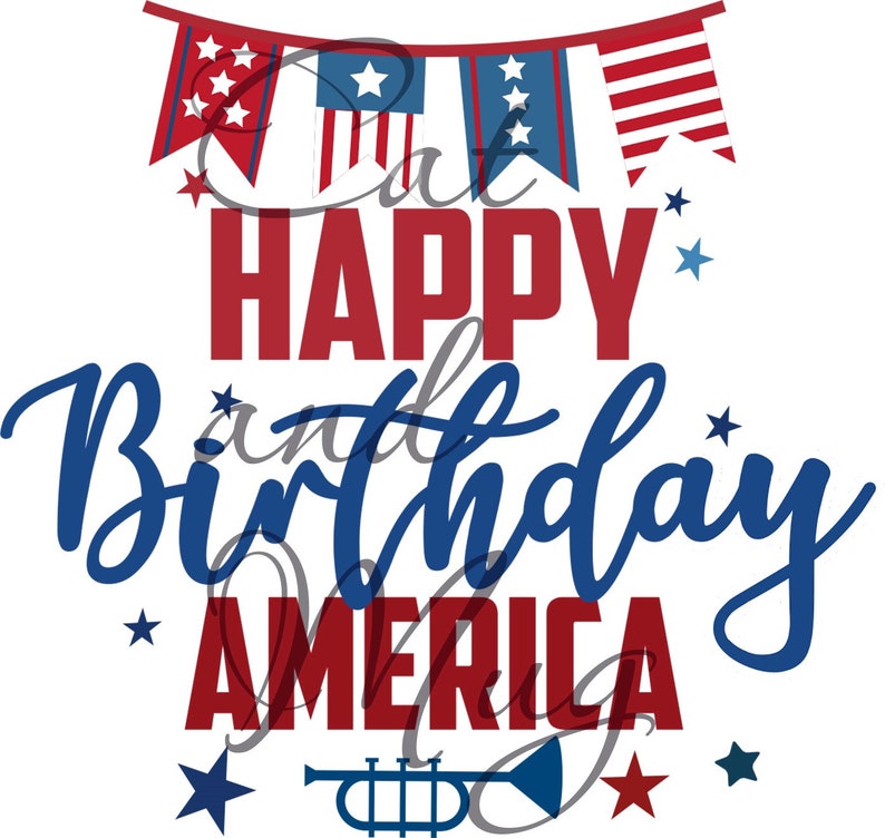 Op de afbeelding: Happy Birthday America! Rood-wit-blauwe vlaggetjes met sterren hangen boven de tekst. Een gouden trompet met een blauwe bel bevindt zich onder de tekst.