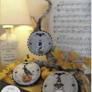 HALLOWEEN TRIS DECORATIONS - DecoriI trio Halloween * Serenita di Campagna * Cross Stitch Pattern-b