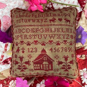 LITTLE RED SCHOOLHOUSE Pinkeep 1862* Pansy Patch Stitches* Cross Stitch Pattern-b