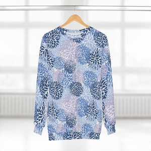 Unisex Sweatshirt, Women&#39;s sweatshirt, Men&#39;s sweatshirt, floral print sweatshirt, Winter floral print Sweatshirt, Printed sweatshirt