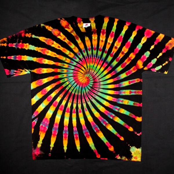 Regular Fit Short Sleeve Shirt - Spiral Plains