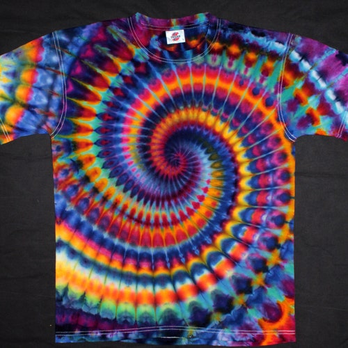 Custom T-shirt Super Spiral - Etsy