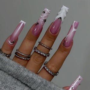 Luxury custom nails/free style/ long nails/ party nails/french tip nails/animal print/pink nails/ombre nails/pearlescent nails/3D gel nails/