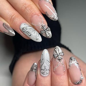 Luxury Press On Nails: Silver Chrome, Cat Eye Velvet Glitter