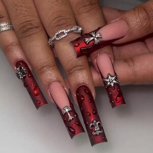 Luxury custom nails/ free style/ long nails/ party nails/ chrome nails/  red nails/french tip nails/ trendy nails/silver nails/ square nails