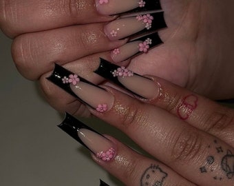 Luxury custom nails/ free style/ long nails/ party nails/ y2k nails/ 3D gel nails/french tip nails/ trendy nails/ cute nails/ square nails